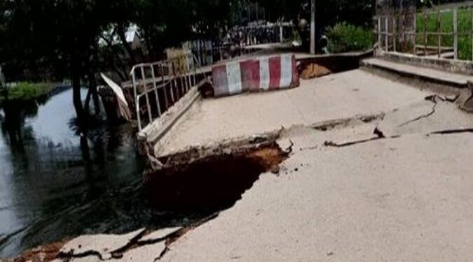 🌧️ Extrême-Nord : un pont stratégique s’effondre à Yagoua après des pluies diluviennes