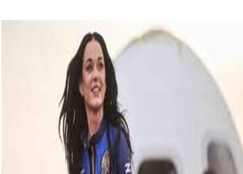 🚀 Katy Perry de retour sur Terre après son voyage dans l’espace : un moment historique pour la chanteuse et pour les femmes